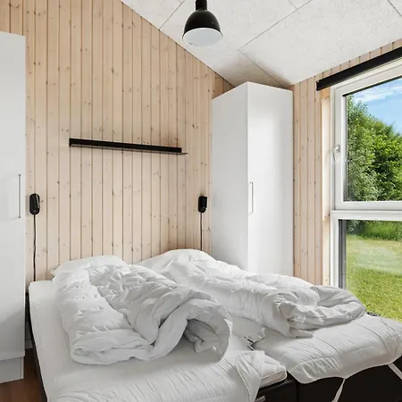 בית נופש Idyll With Sauna And