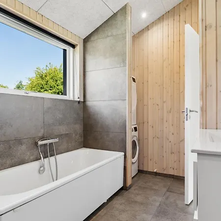 בית נופש Idyll With Sauna And
